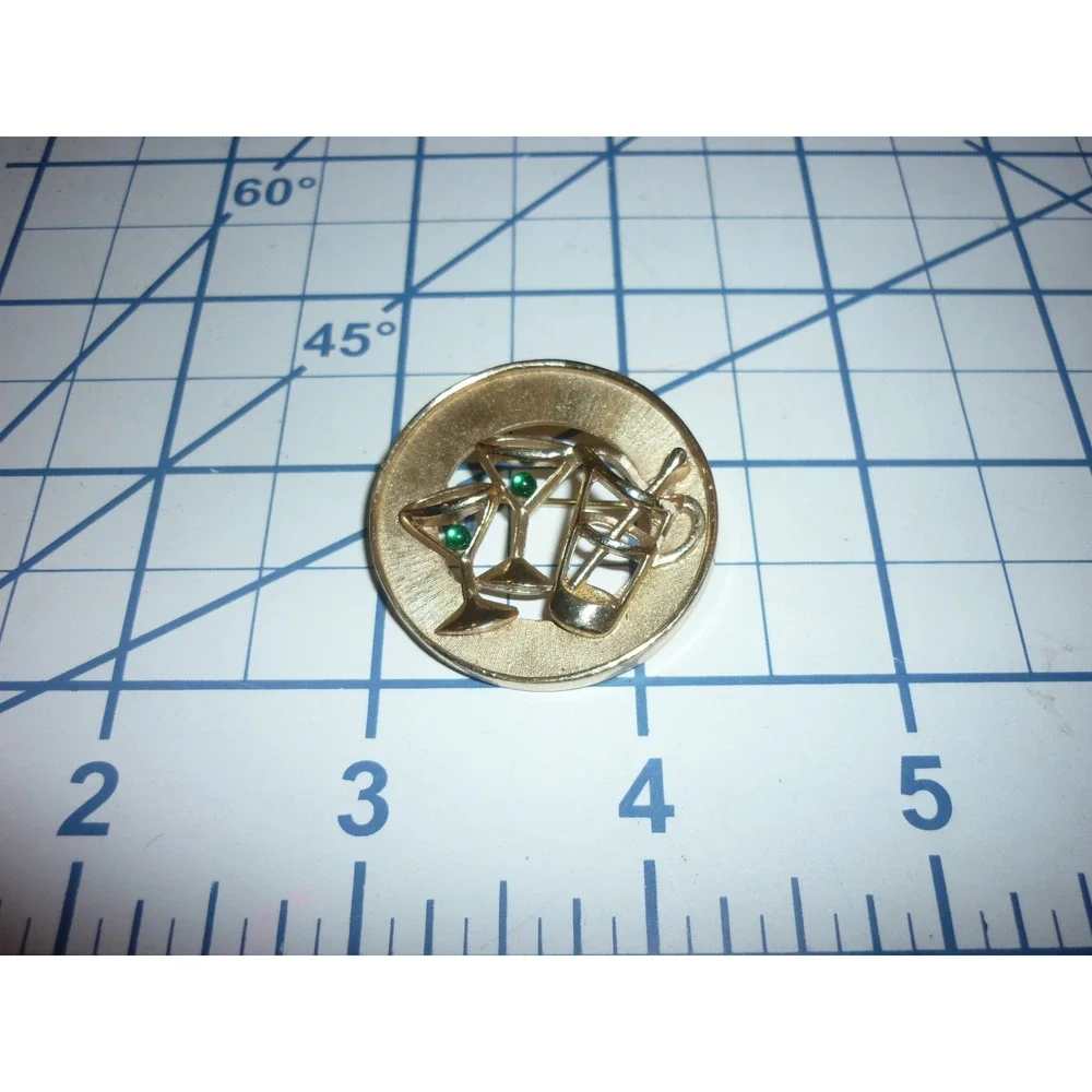 Vtg Mid Century Gold Tone Cocktail Martini Brooch Green Olive Rhinestone Pin
